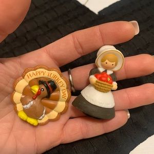 Vintage hallmark thanksgiving pins